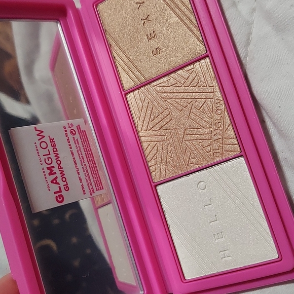 ⭐🍭Glamglow GlowPowder Palette - Picture 4 of 8